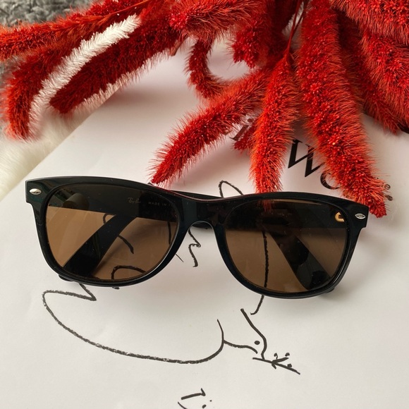 Ray-Ban New Wayfarer RB 2132 - Picture 2 of 7